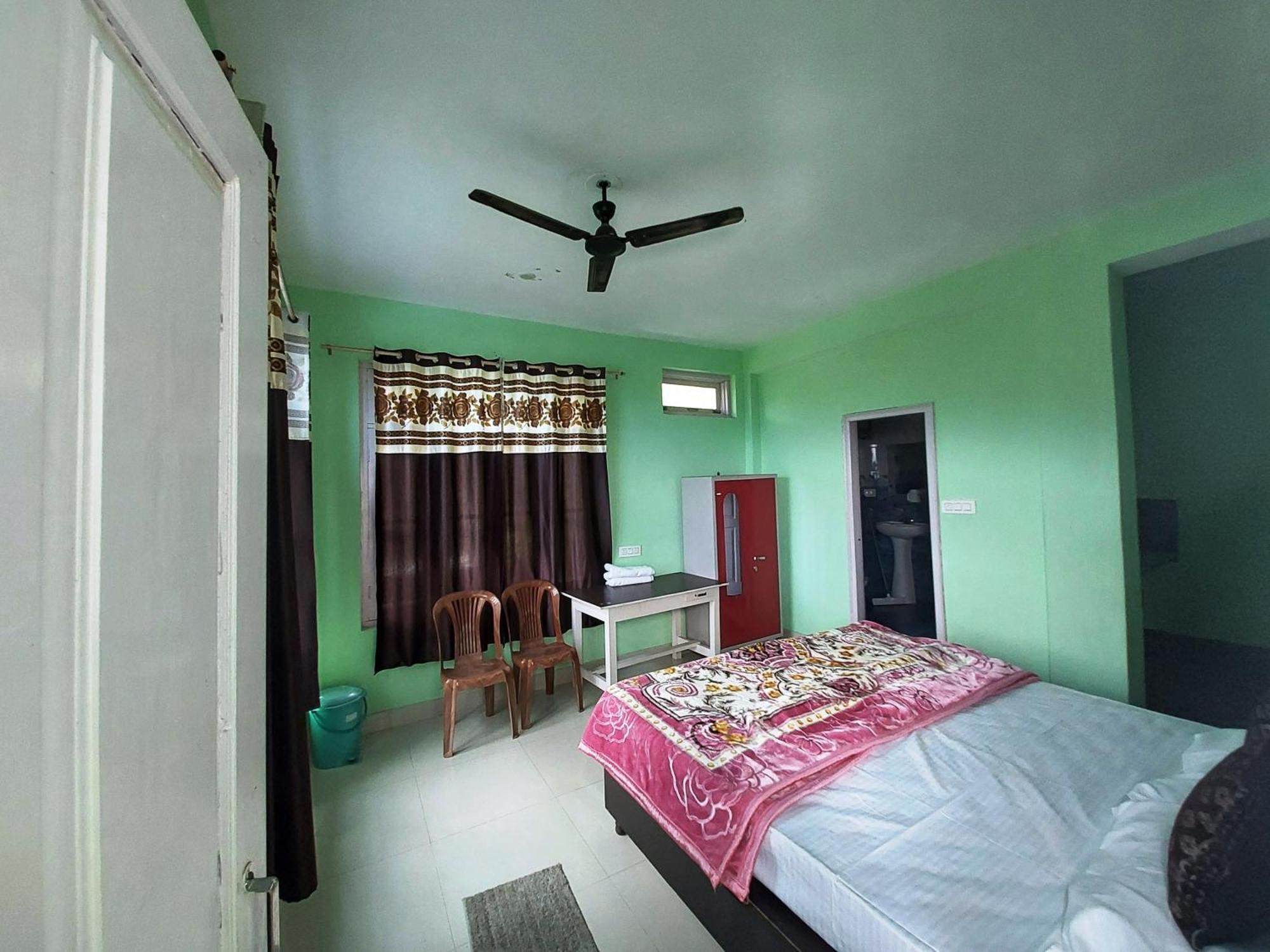 Mohinder & Mohindra Home Stay Bīr 外观 照片